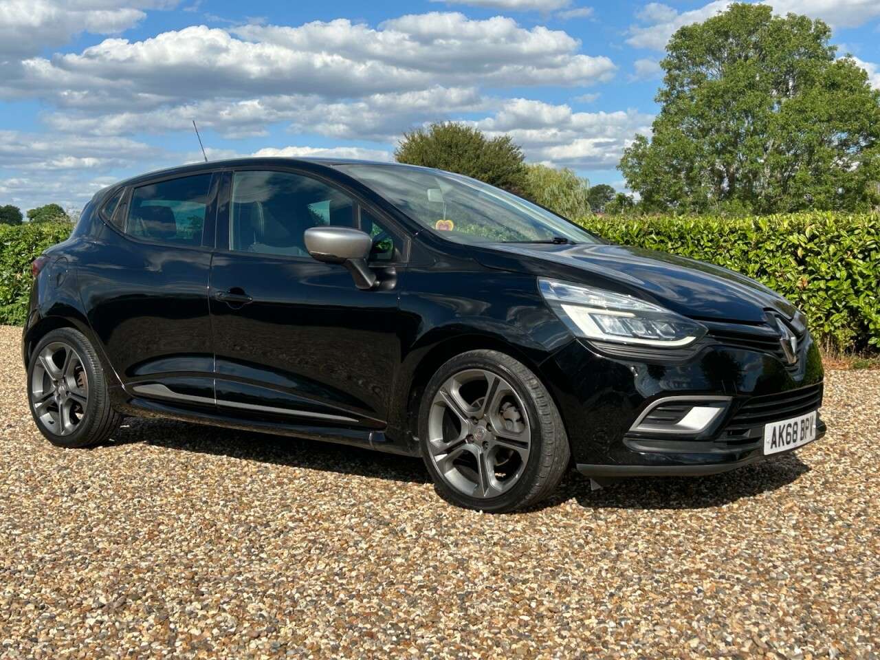 2018 RENAULT CLIO 2018 RENAULT CLIO