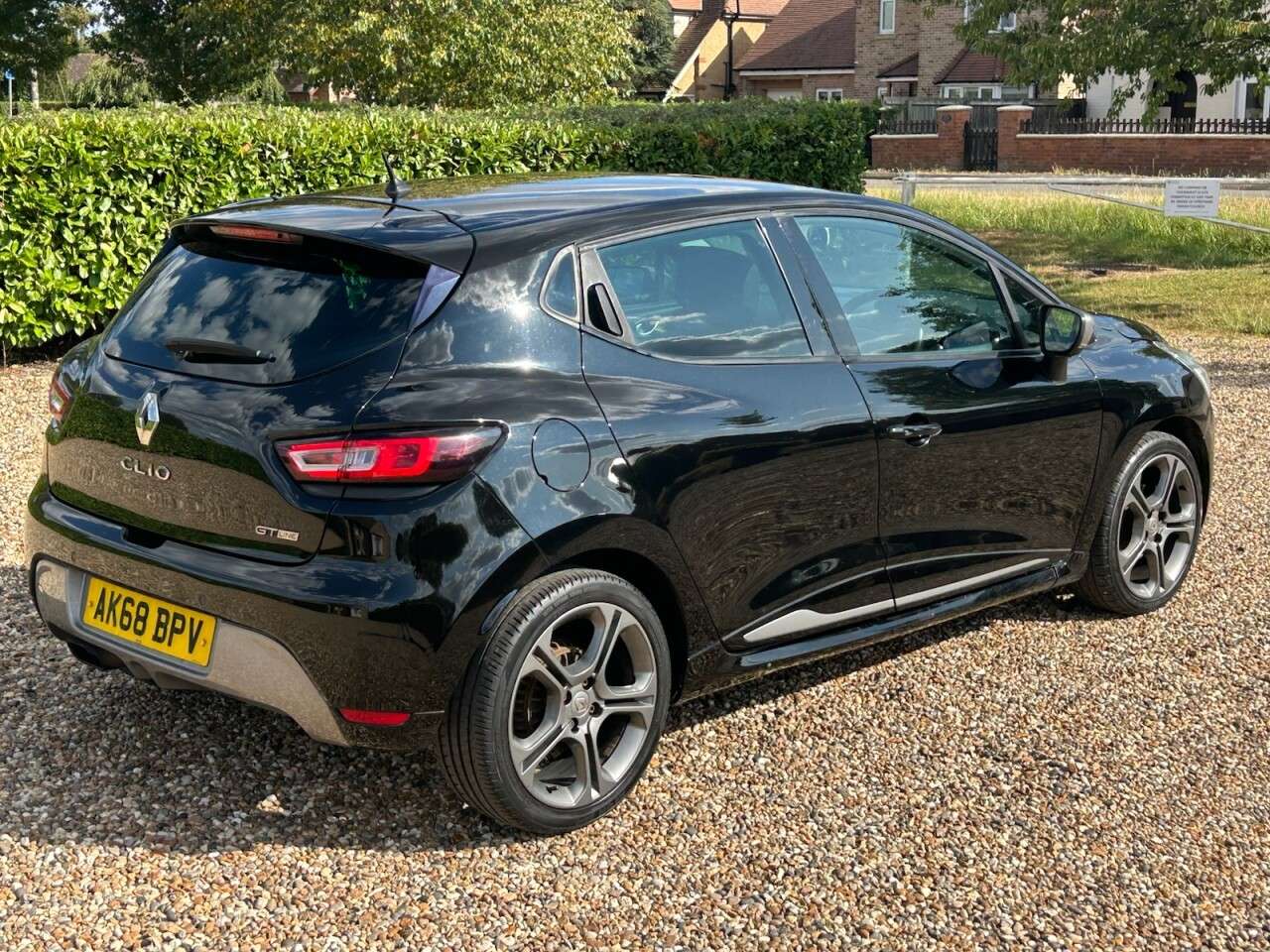 2018 RENAULT CLIO 2018 RENAULT CLIO