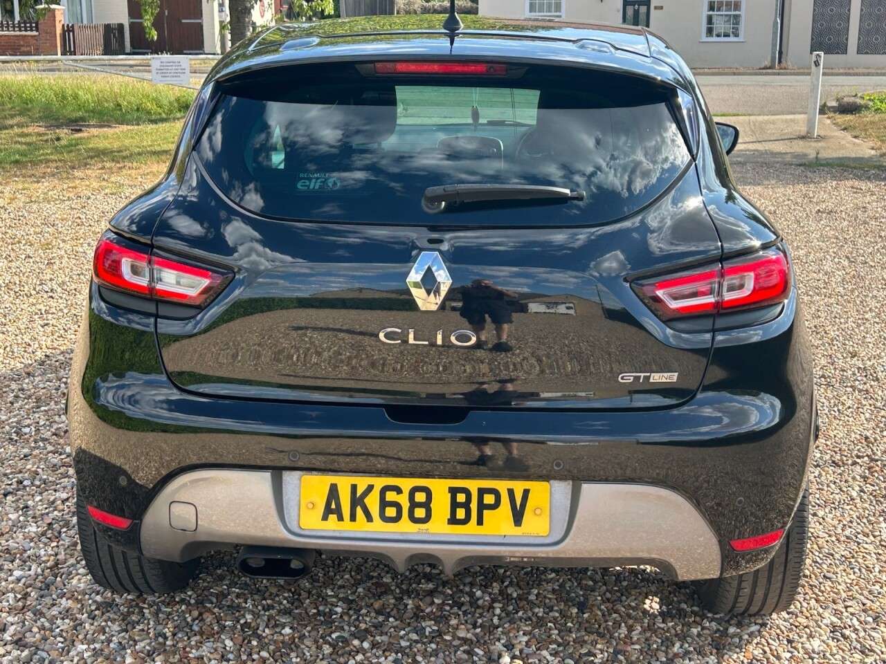 2018 RENAULT CLIO 2018 RENAULT CLIO
