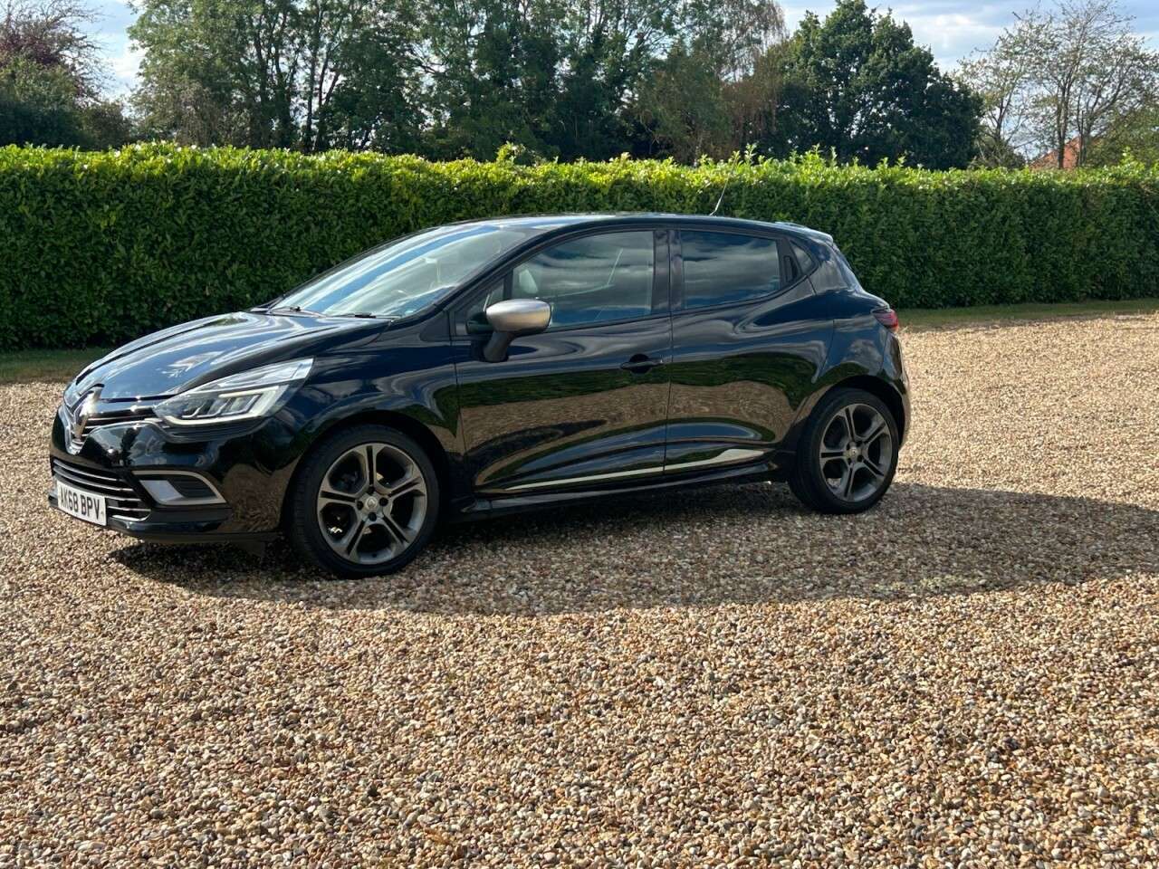 2018 RENAULT CLIO 2018 RENAULT CLIO