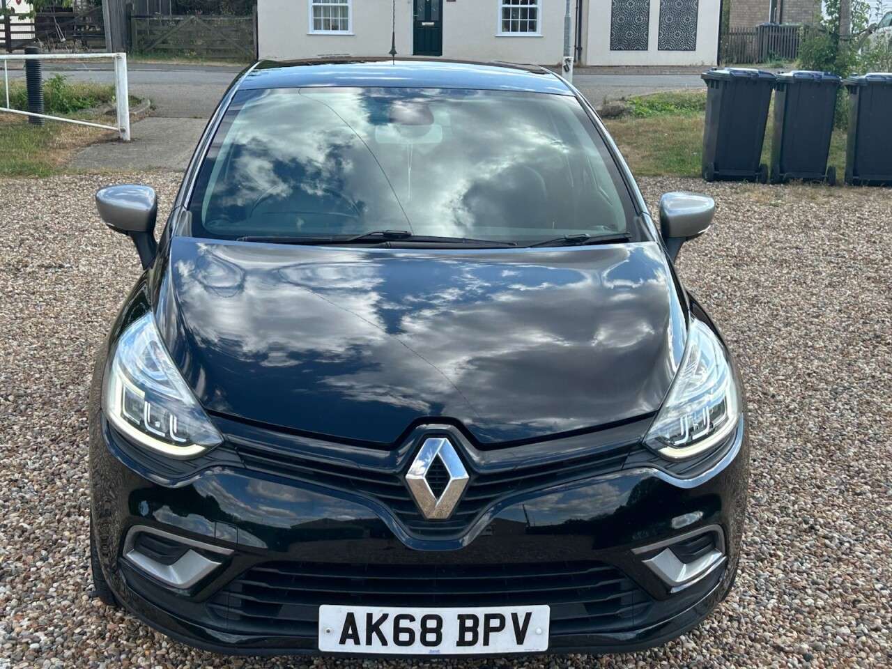 2018 RENAULT CLIO 2018 RENAULT CLIO