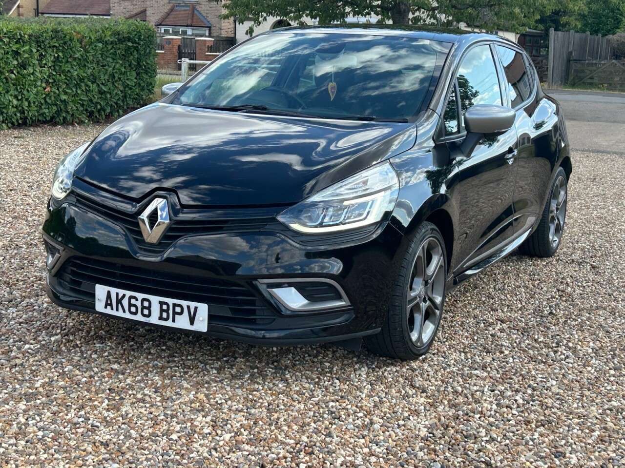 2018 RENAULT CLIO 2018 RENAULT CLIO