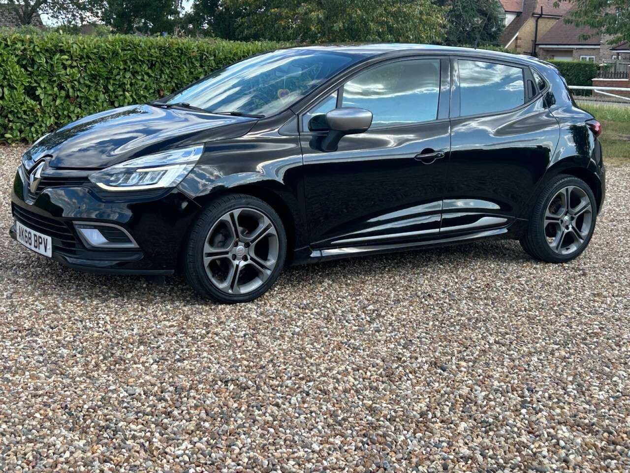 2018 RENAULT CLIO 2018 RENAULT CLIO