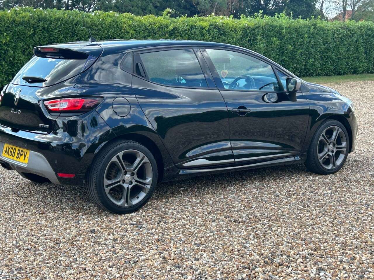 2018 RENAULT CLIO 2018 RENAULT CLIO