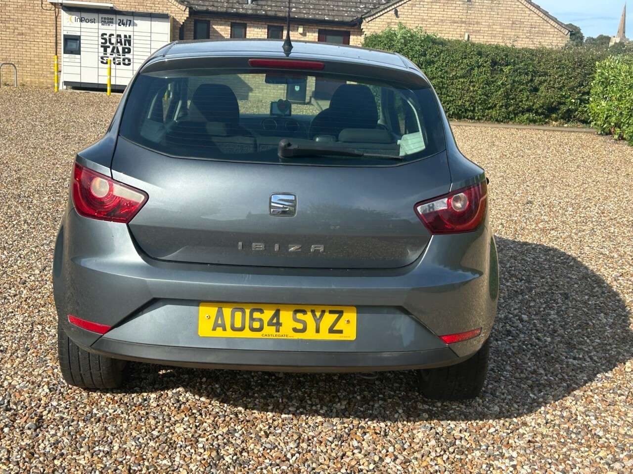 A 2014 SEAT IBIZA 1.4 Toca Sport Coupe 3dr Petrol Manual Euro 5 (85 ps) A 2014 SEAT IBIZA 1.4 Toca Sport Coupe 3dr Petrol Manual Euro 5 (85 ps)