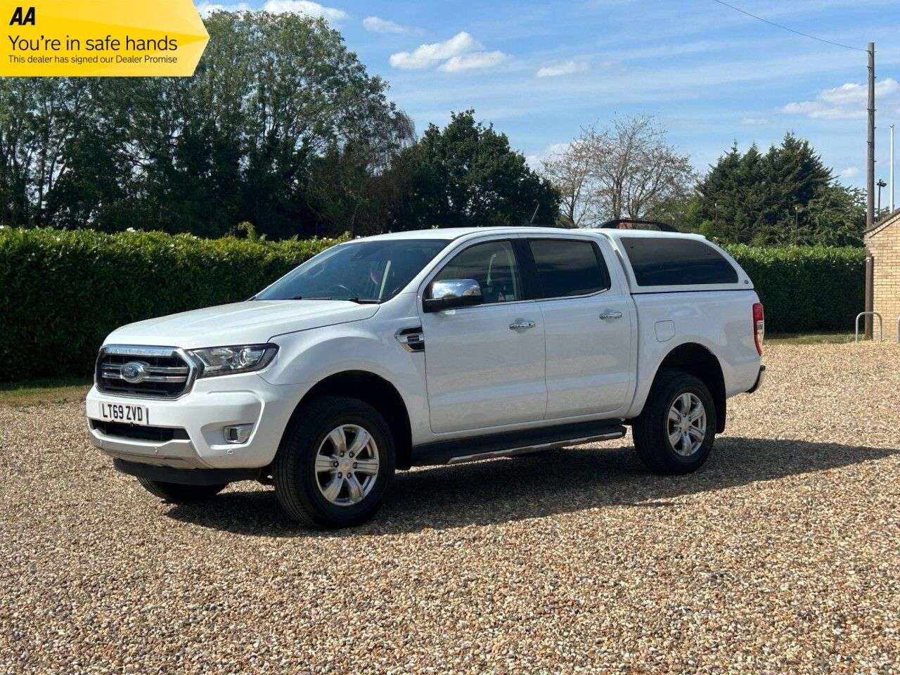 A 2019 FORD RANGER 2.0 EcoBlue Limited Pickup Double Cab 4dr Diesel Manual 4WD Euro 6 (s/s) (1 A 2019 FORD RANGER 2.0 EcoBlue Limited Pickup Double Cab 4dr Diesel Manual 4WD Euro 6 (s/s) (1