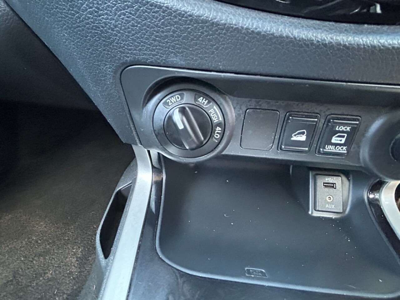 2016 NISSAN NAVARA 2016 NISSAN NAVARA