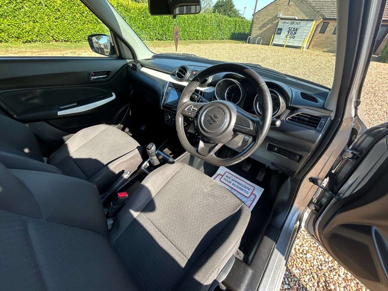 2017 SUZUKI SWIFT 2017 SUZUKI SWIFT