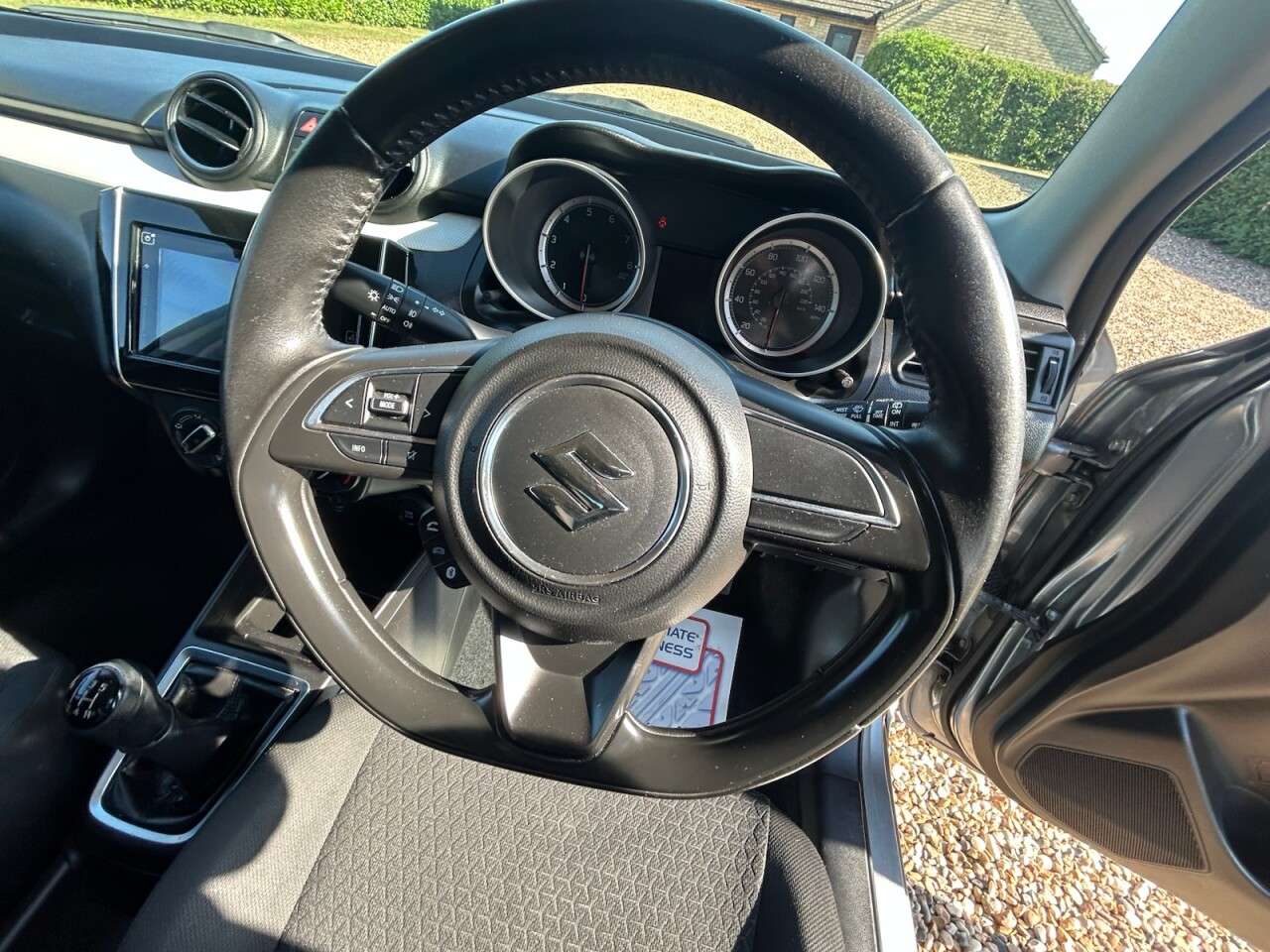 2017 SUZUKI SWIFT 2017 SUZUKI SWIFT