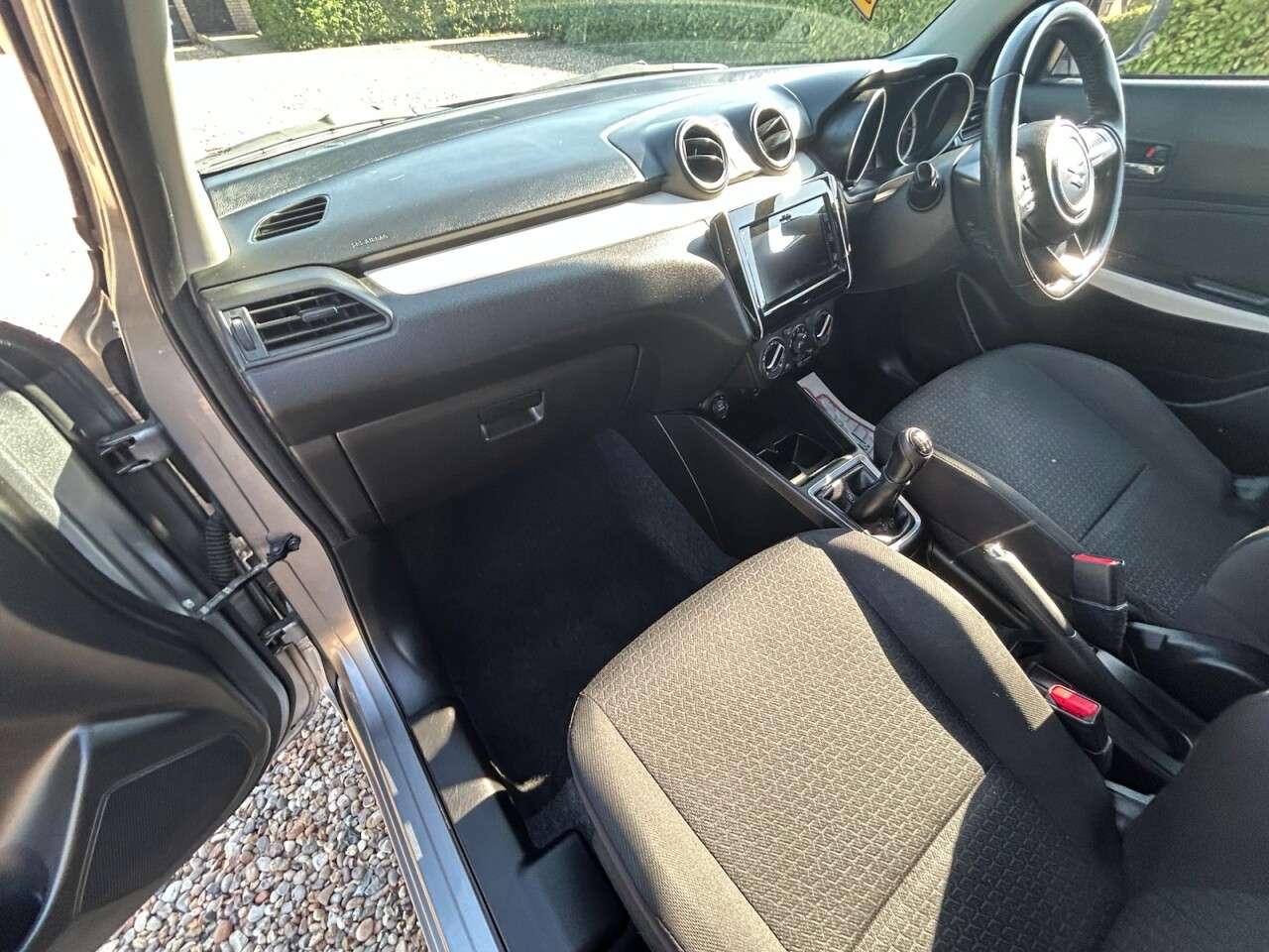 2017 SUZUKI SWIFT 2017 SUZUKI SWIFT