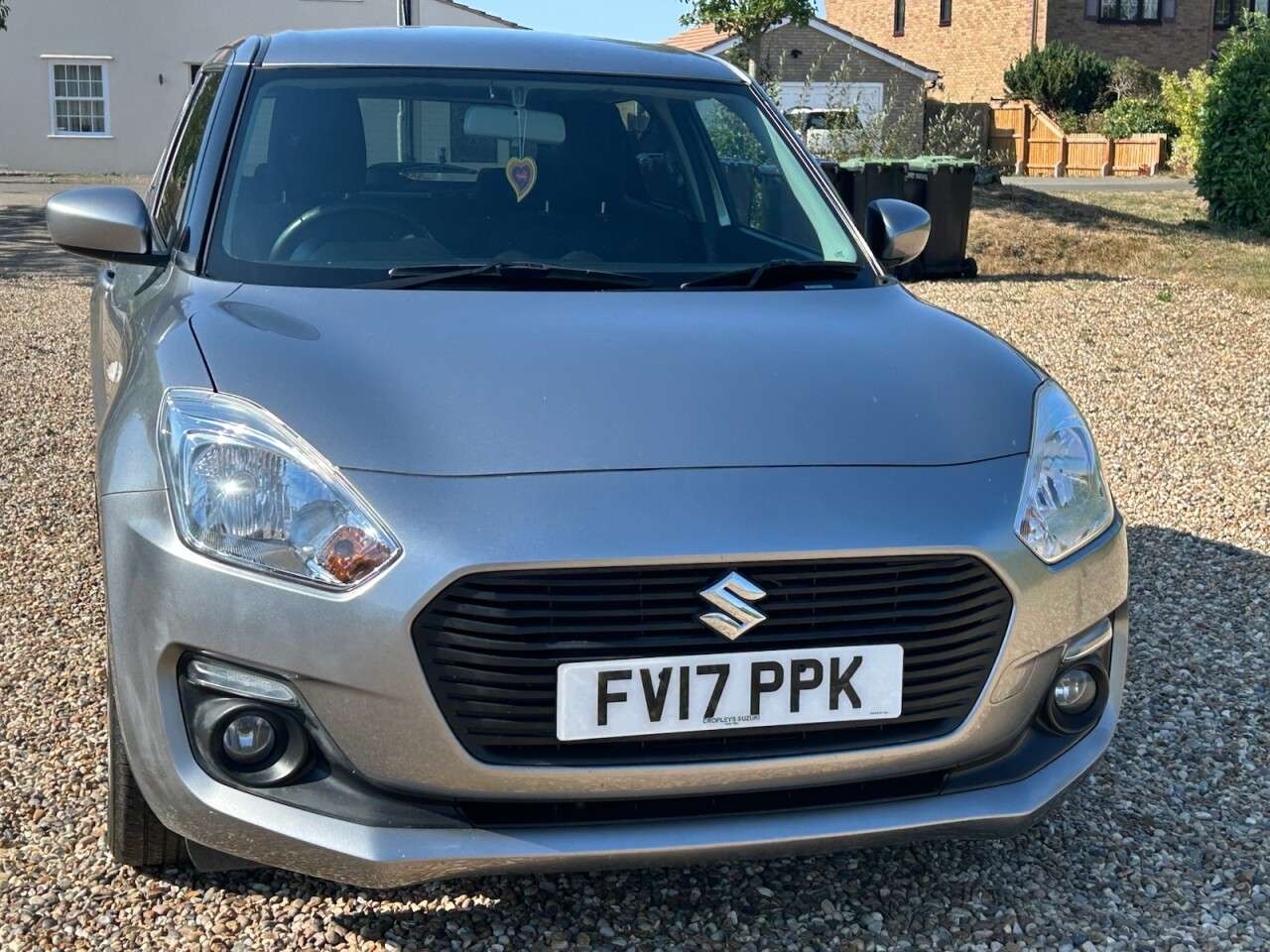 2017 SUZUKI SWIFT 2017 SUZUKI SWIFT