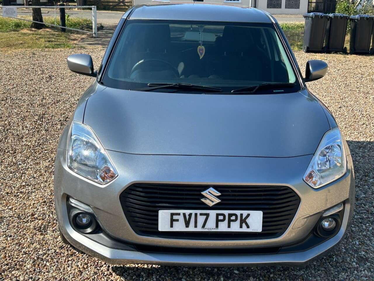 2017 SUZUKI SWIFT 2017 SUZUKI SWIFT