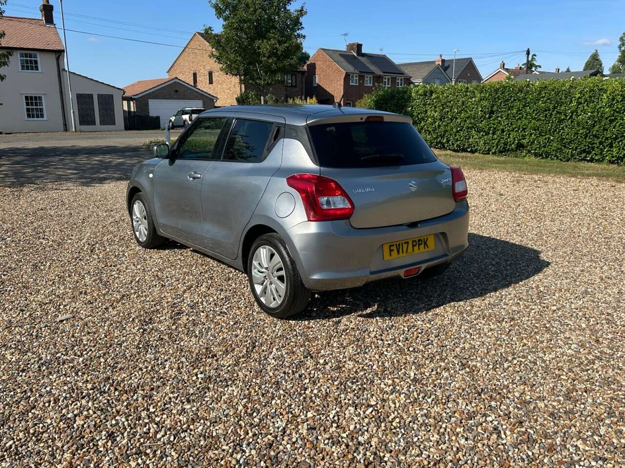 2017 SUZUKI SWIFT 2017 SUZUKI SWIFT
