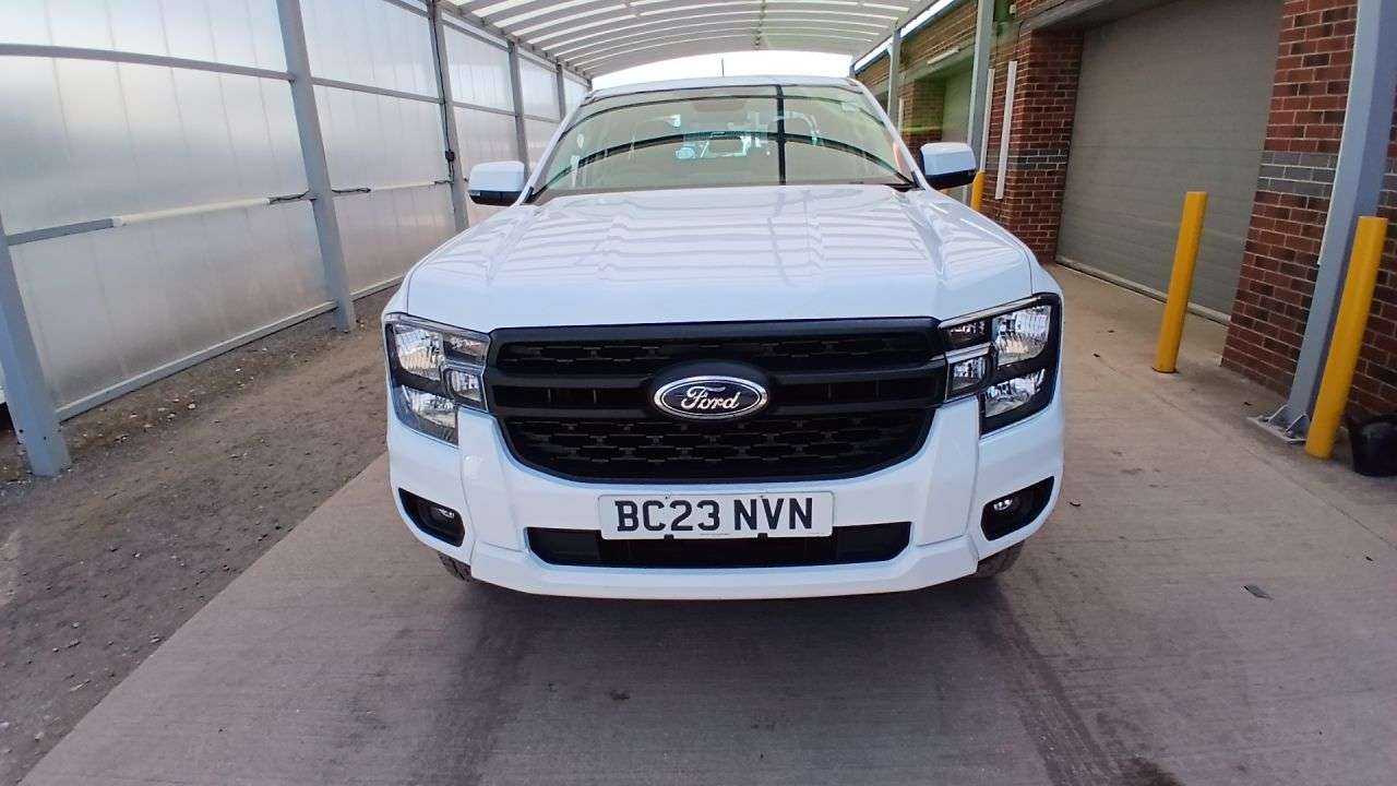 A 2023 FORD RANGER 2.0 EcoBlue XLT Pickup Double Cab 4dr Diesel Manual 4WD Euro 6 (s/s) (170 p A 2023 FORD RANGER 2.0 EcoBlue XLT Pickup Double Cab 4dr Diesel Manual 4WD Euro 6 (s/s) (170 p