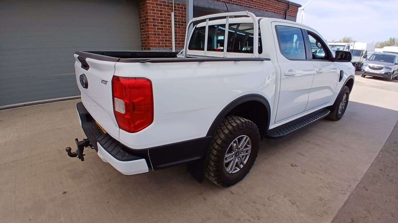 A 2023 FORD RANGER 2.0 EcoBlue XLT Pickup Double Cab 4dr Diesel Manual 4WD Euro 6 (s/s) (170 p A 2023 FORD RANGER 2.0 EcoBlue XLT Pickup Double Cab 4dr Diesel Manual 4WD Euro 6 (s/s) (170 p