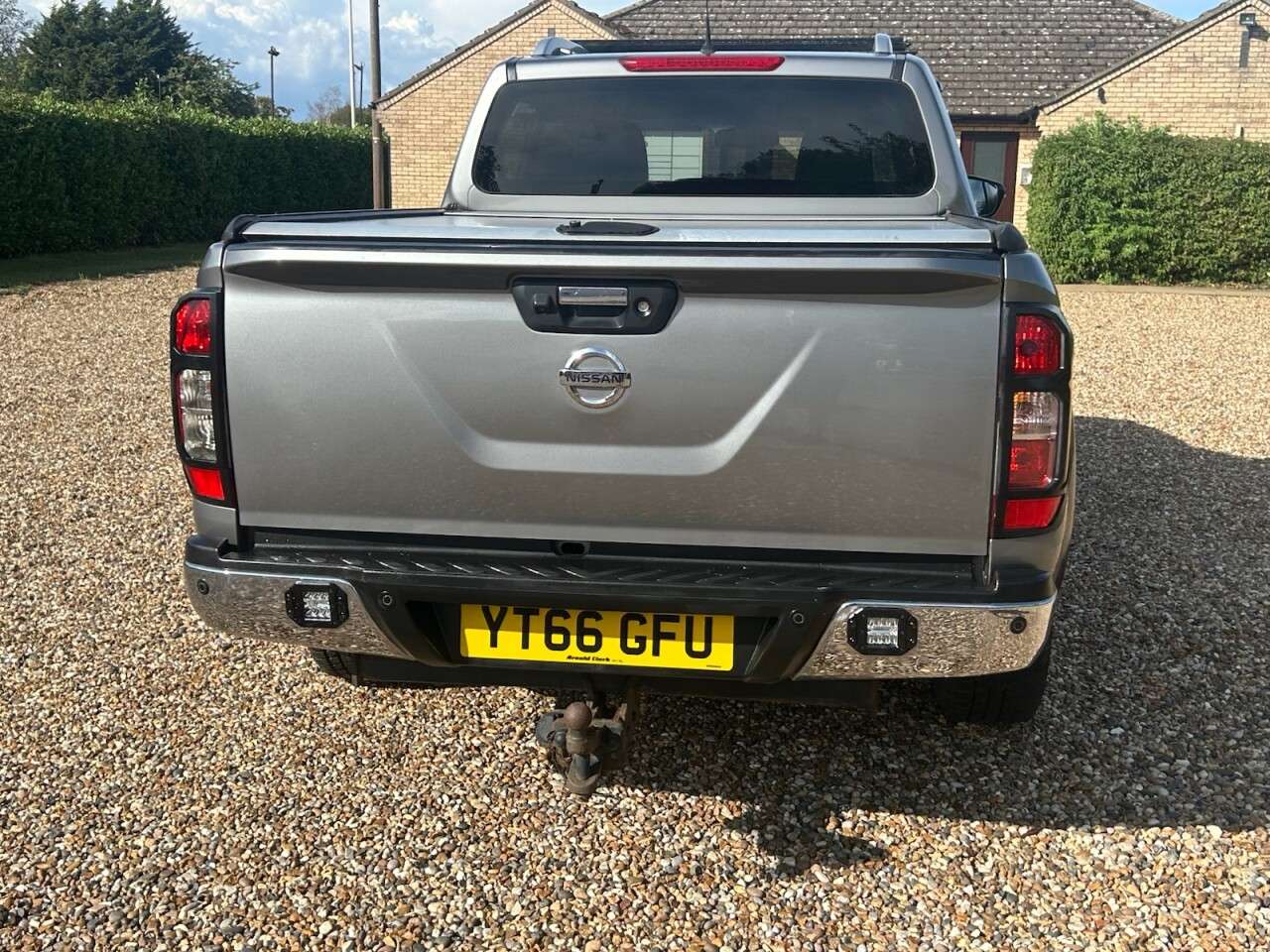 2016 NISSAN NAVARA 2016 NISSAN NAVARA