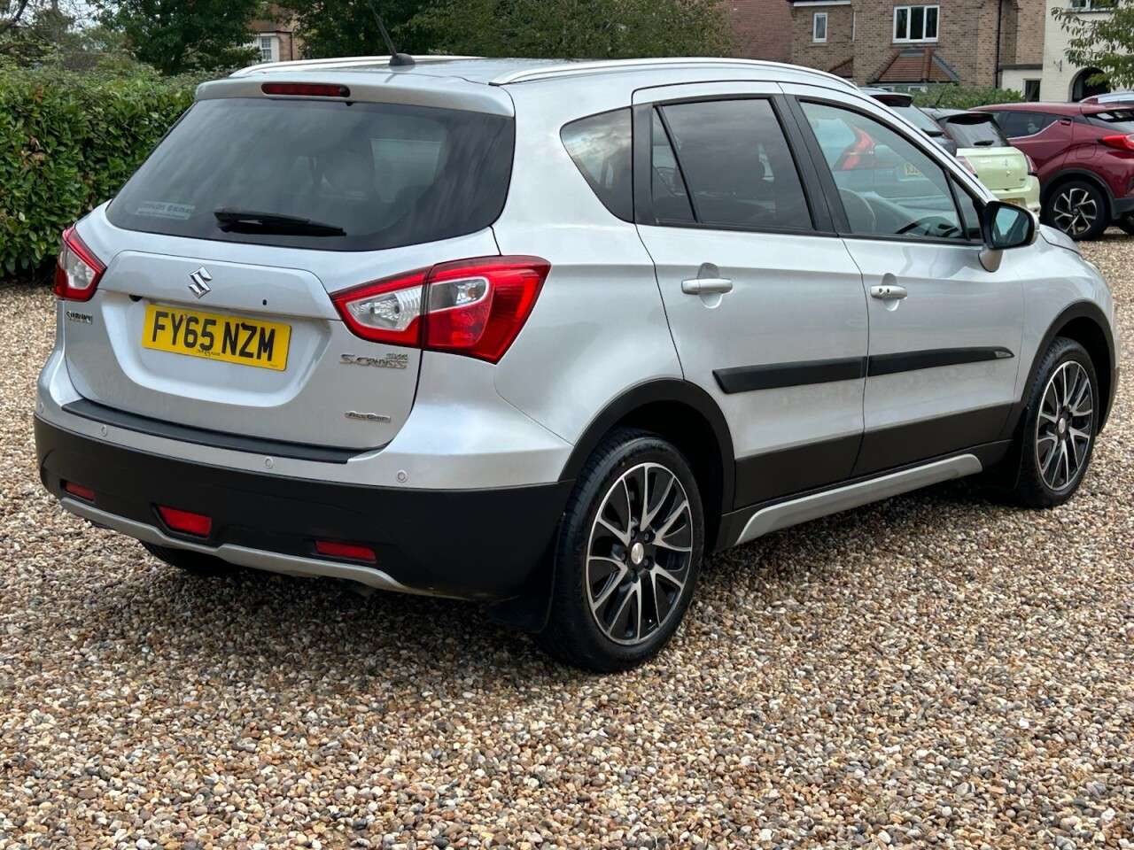2015 SUZUKI SX4 S-CROSS 2015 SUZUKI SX4 S-CROSS