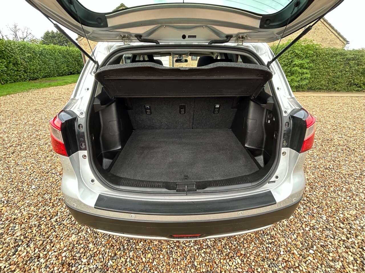 2015 SUZUKI SX4 S-CROSS 2015 SUZUKI SX4 S-CROSS