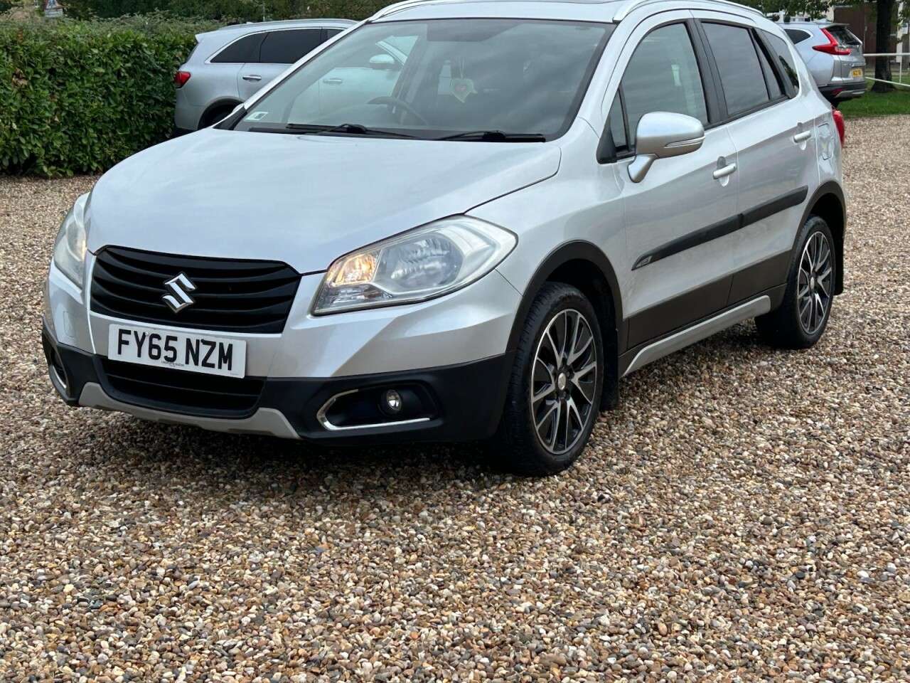 2015 SUZUKI SX4 S-CROSS 2015 SUZUKI SX4 S-CROSS