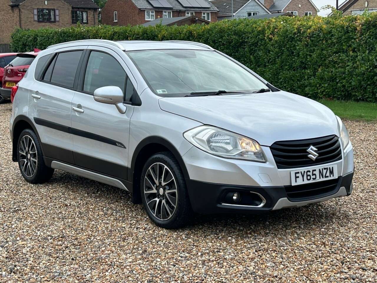 2015 SUZUKI SX4 S-CROSS 2015 SUZUKI SX4 S-CROSS