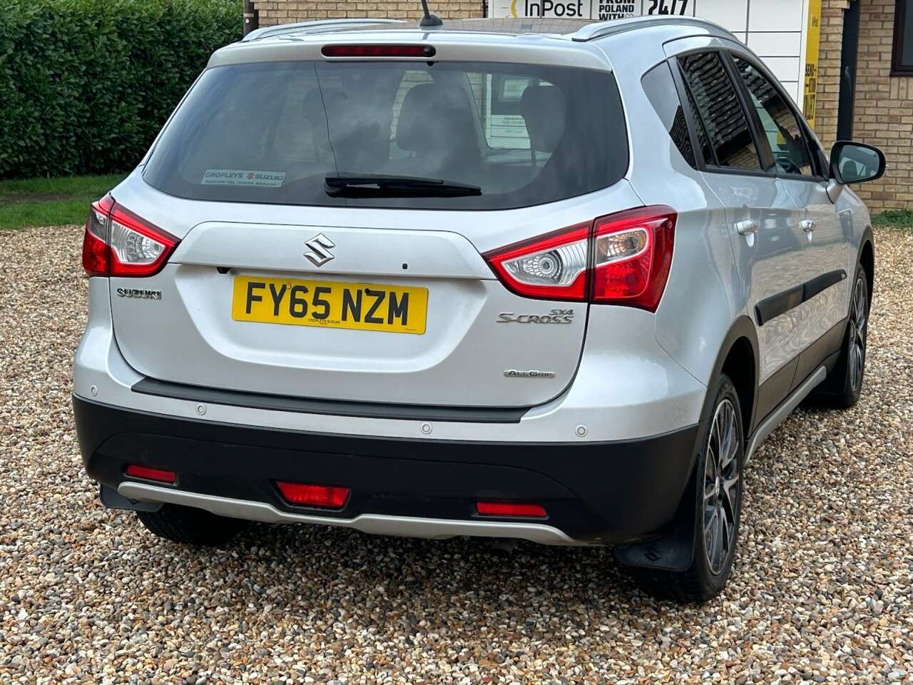 2015 SUZUKI SX4 S-CROSS 2015 SUZUKI SX4 S-CROSS