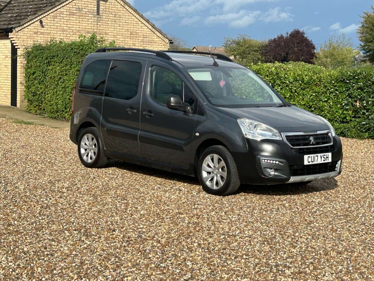 2017 PEUGEOT PARTNER TEPEE 2017 PEUGEOT PARTNER TEPEE
