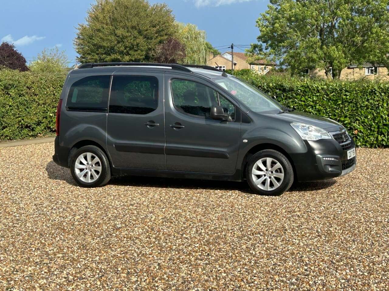 2017 PEUGEOT PARTNER TEPEE 2017 PEUGEOT PARTNER TEPEE