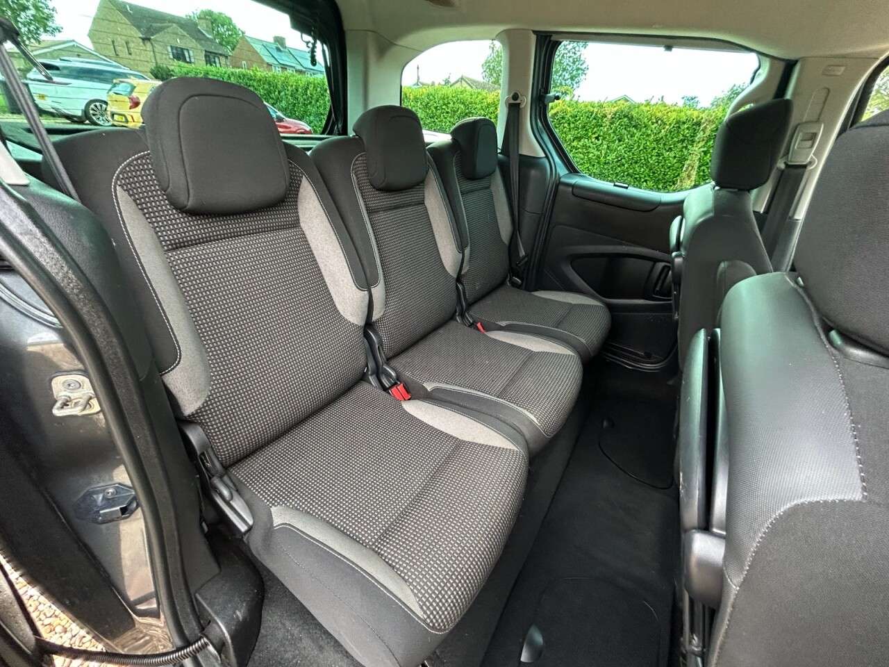 2017 PEUGEOT PARTNER TEPEE 2017 PEUGEOT PARTNER TEPEE
