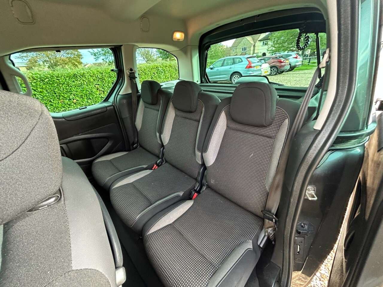 2017 PEUGEOT PARTNER TEPEE 2017 PEUGEOT PARTNER TEPEE