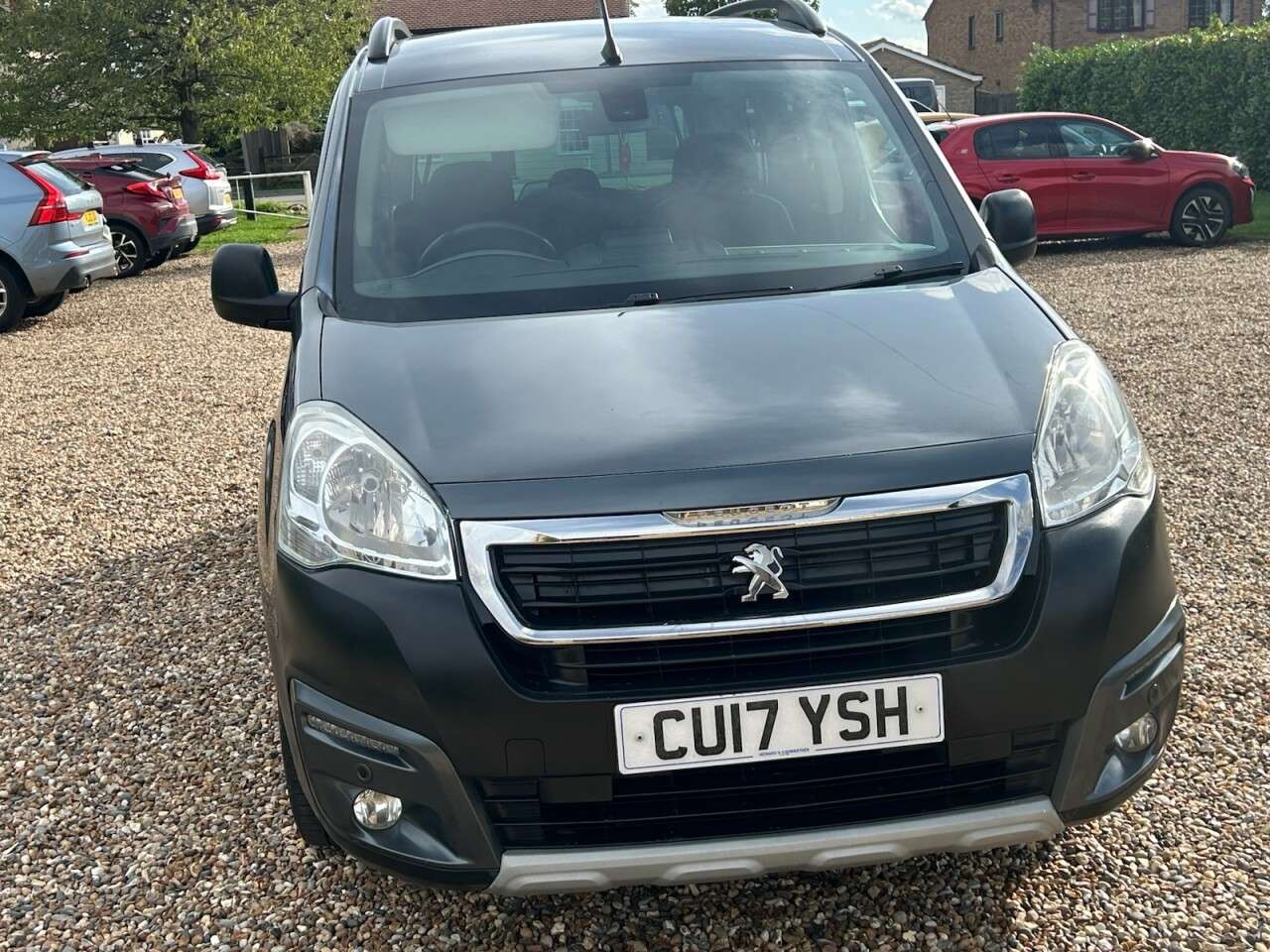 2017 PEUGEOT PARTNER TEPEE 2017 PEUGEOT PARTNER TEPEE