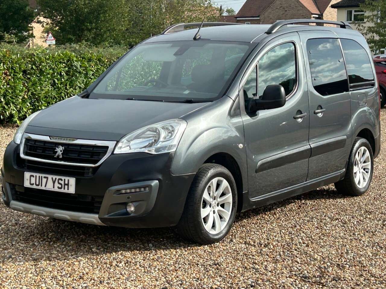2017 PEUGEOT PARTNER TEPEE 2017 PEUGEOT PARTNER TEPEE