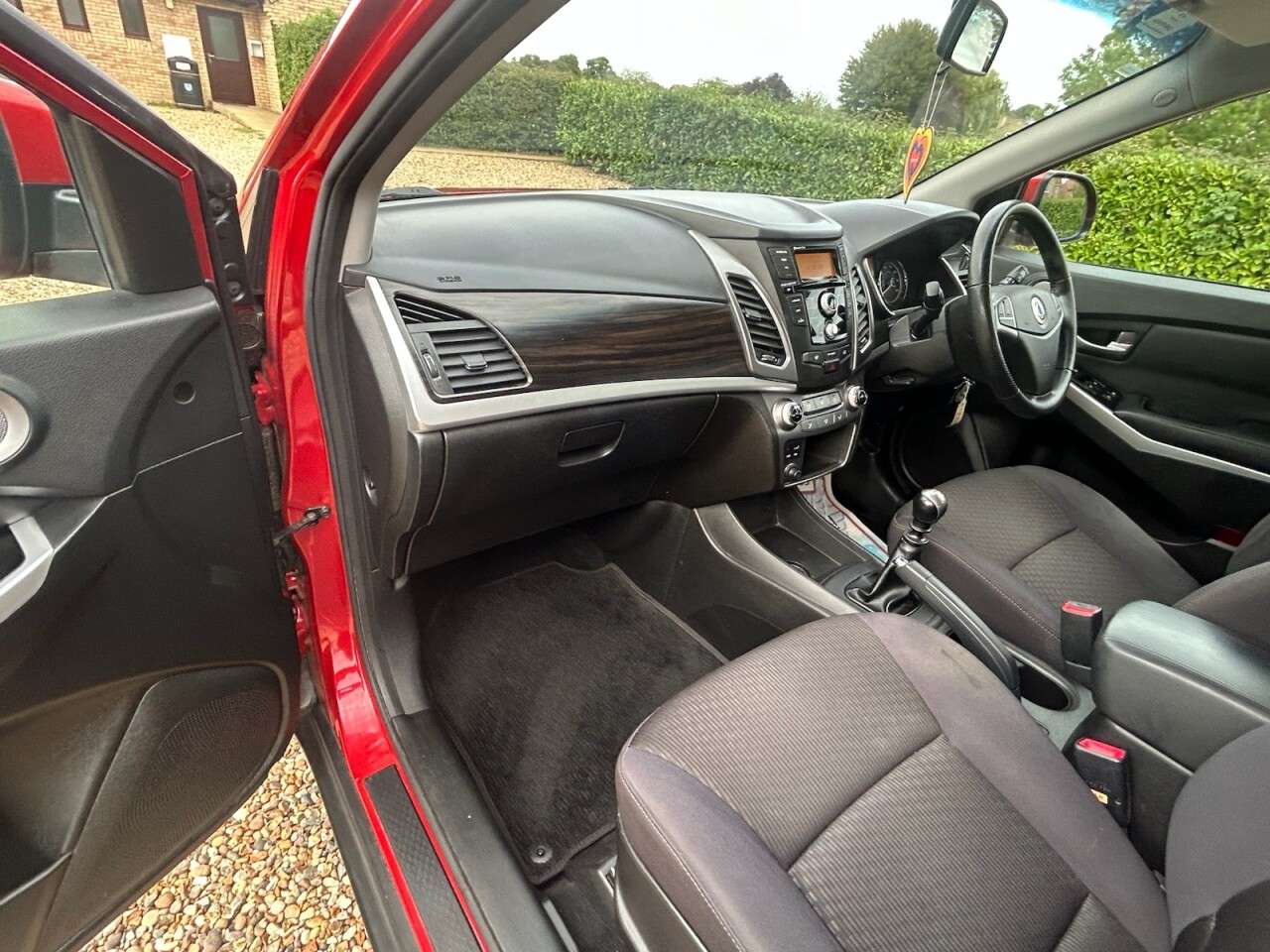 2015 SSANGYONG KORANDO 2015 SSANGYONG KORANDO