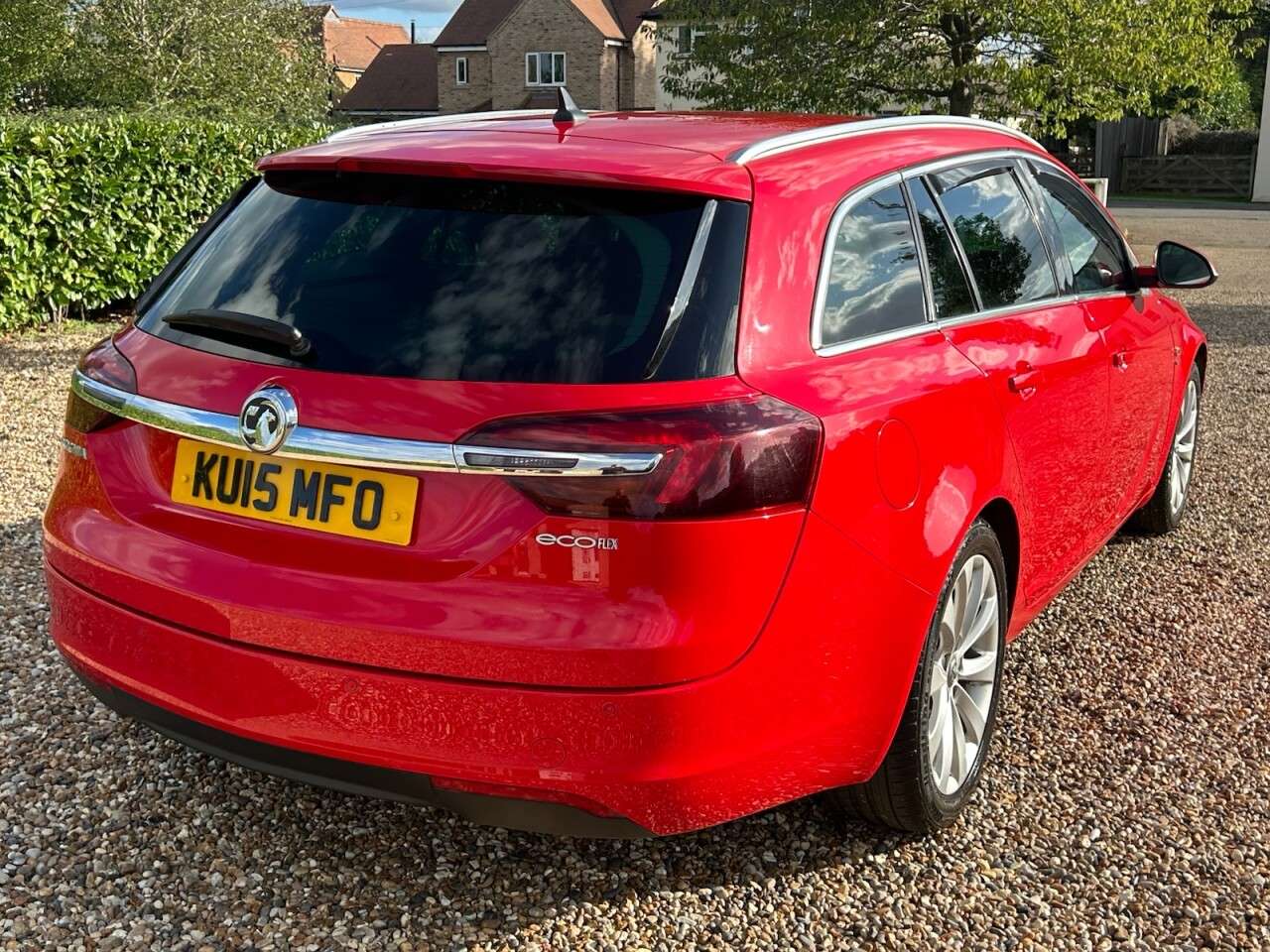 A 2015 VAUXHALL INSIGNIA 2.0 CDTi ecoFLEX Elite Nav Sports Tourer 5dr Diesel Manual Euro 5 (s/s) (14 A 2015 VAUXHALL INSIGNIA 2.0 CDTi ecoFLEX Elite Nav Sports Tourer 5dr Diesel Manual Euro 5 (s/s) (14