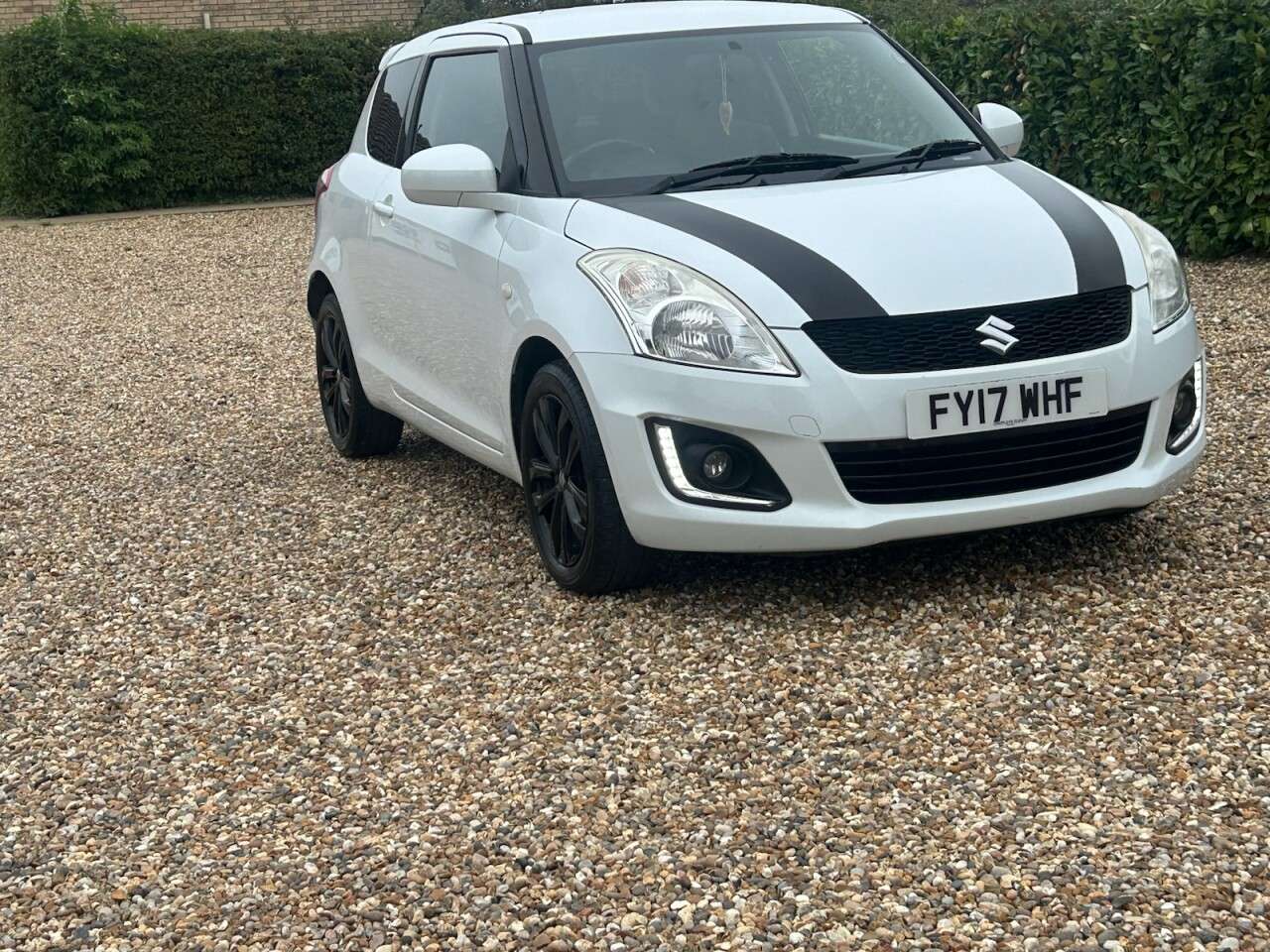2017 SUZUKI SWIFT 2017 SUZUKI SWIFT