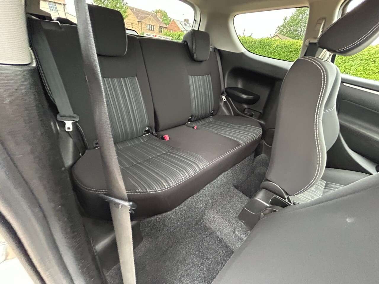 2017 SUZUKI SWIFT 2017 SUZUKI SWIFT
