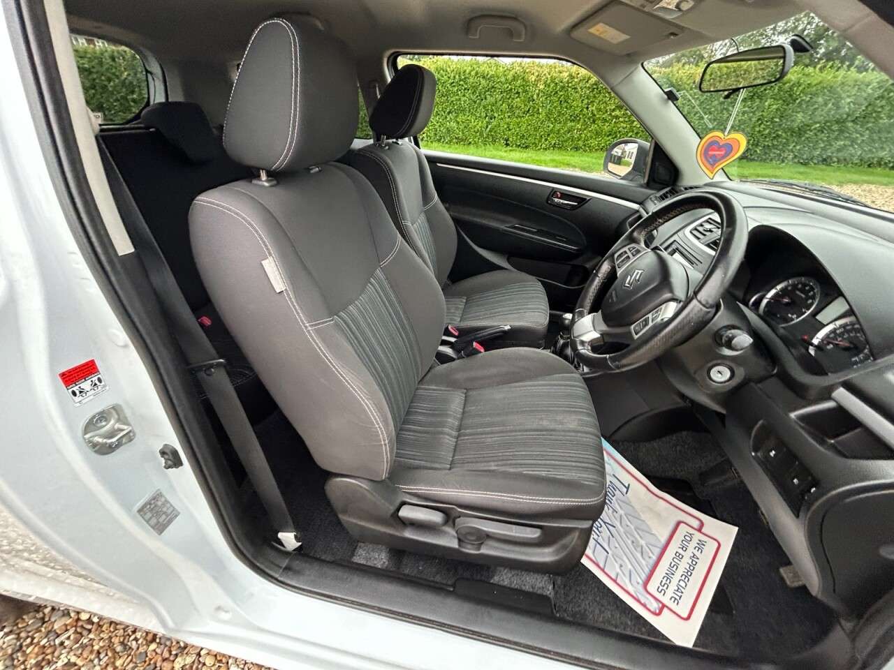 2017 SUZUKI SWIFT 2017 SUZUKI SWIFT