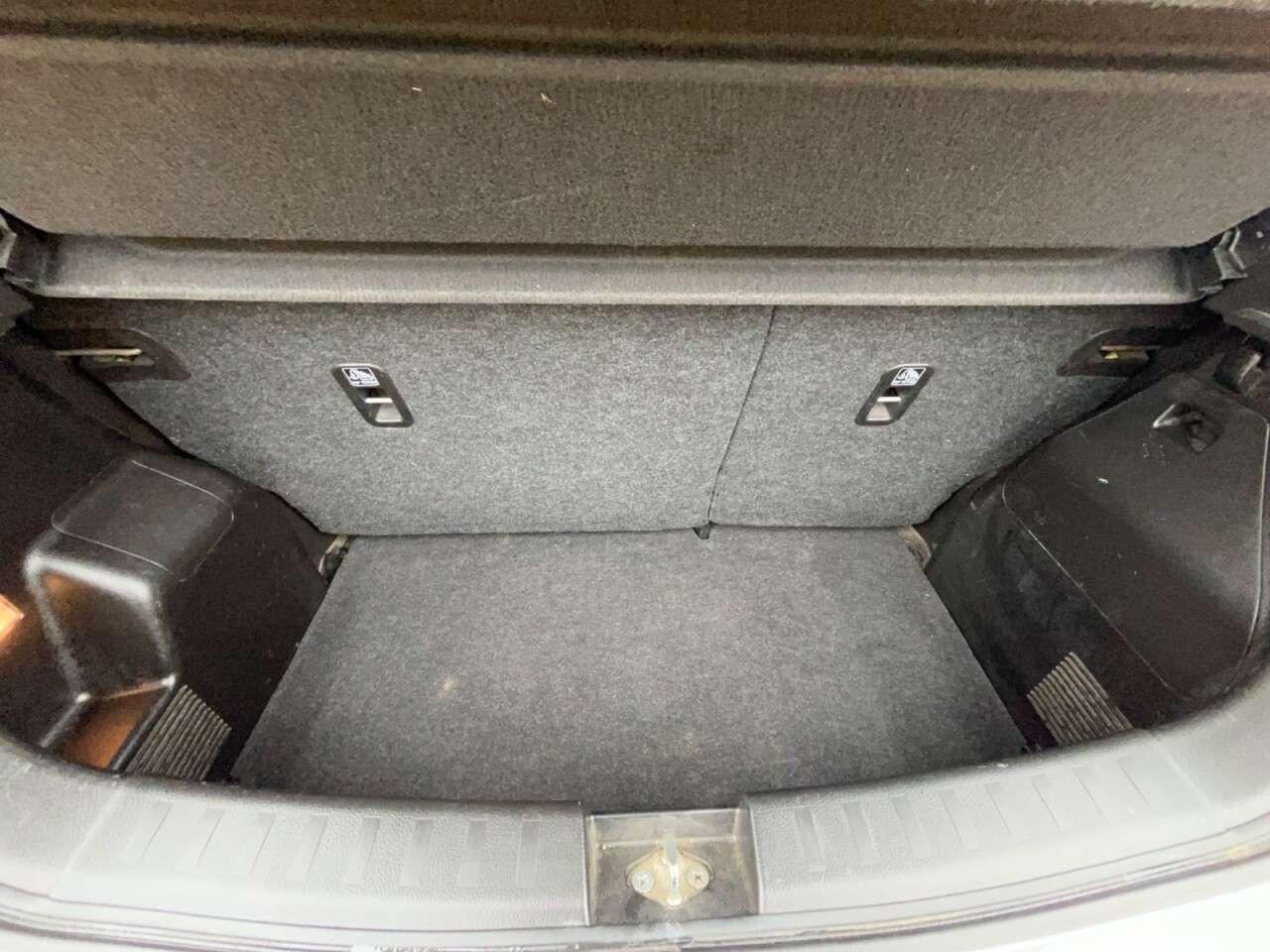 2017 SUZUKI SWIFT 2017 SUZUKI SWIFT