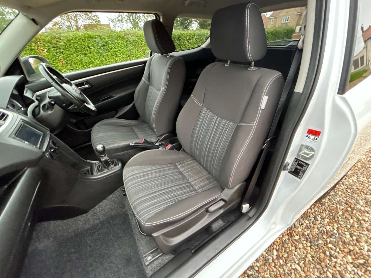 2017 SUZUKI SWIFT 2017 SUZUKI SWIFT