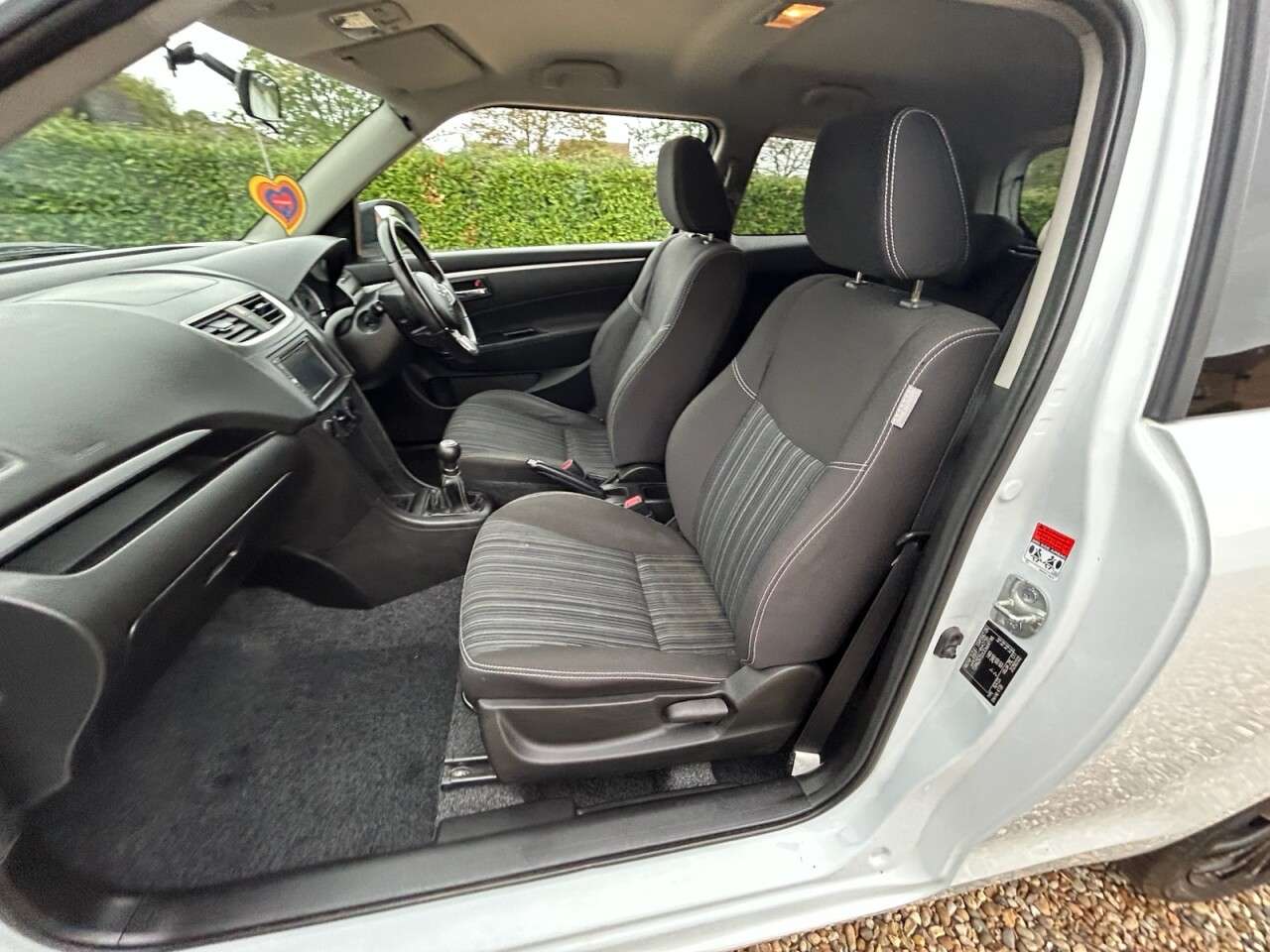 2017 SUZUKI SWIFT 2017 SUZUKI SWIFT