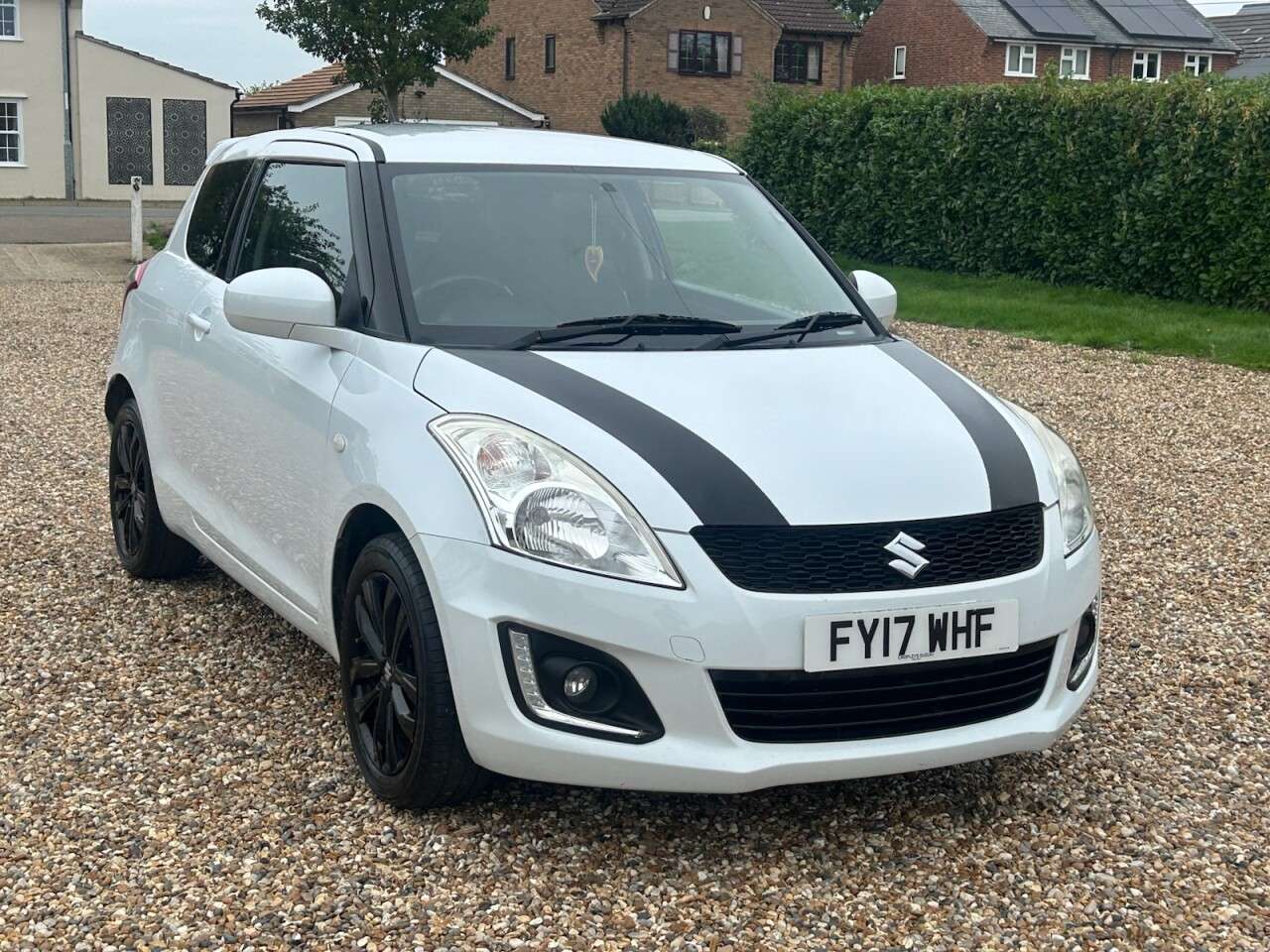 2017 SUZUKI SWIFT 2017 SUZUKI SWIFT