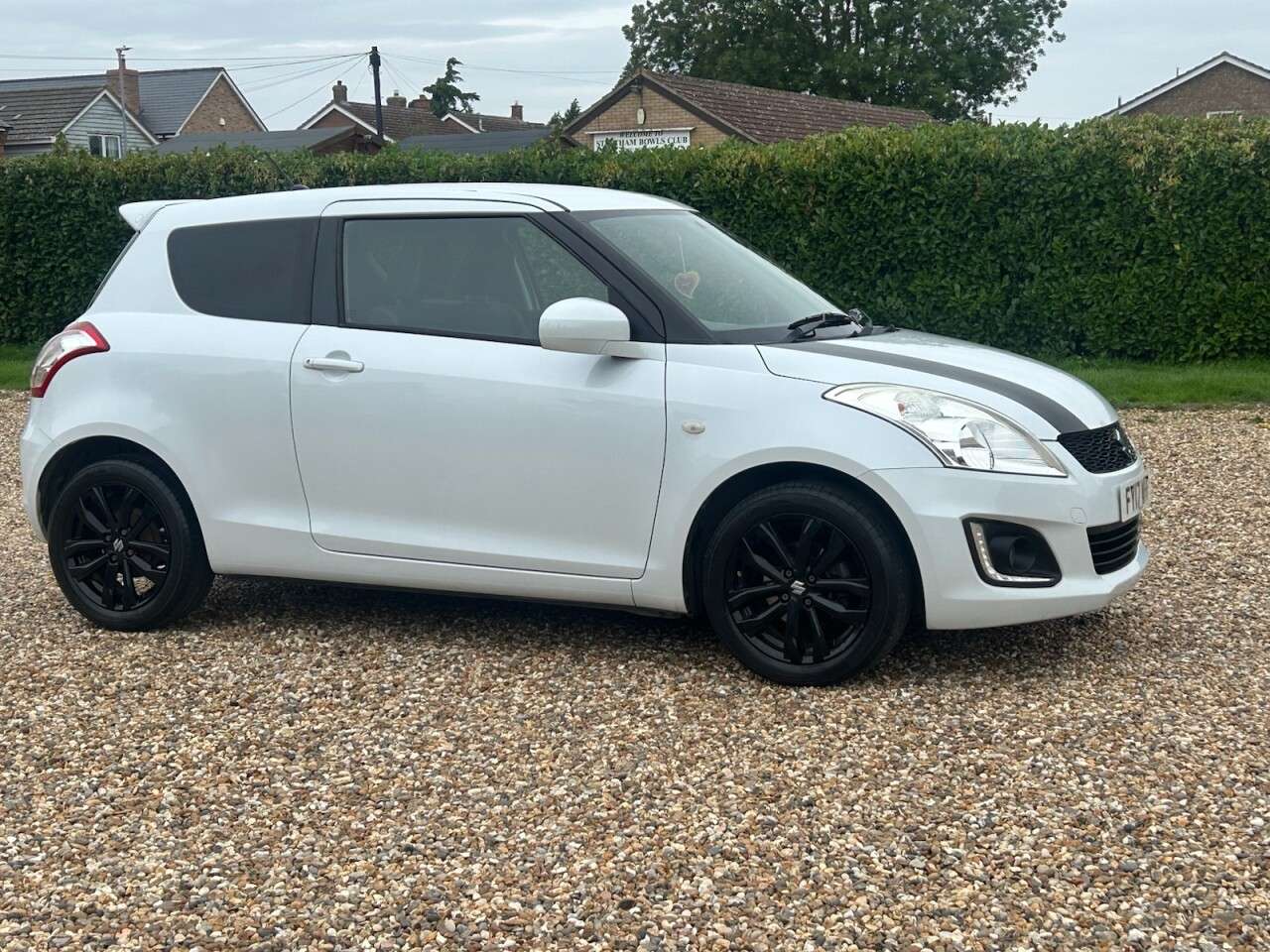2017 SUZUKI SWIFT 2017 SUZUKI SWIFT