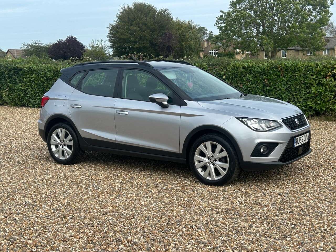 A 2019 SEAT ARONA 1.0 TSI GPF SE Technology SUV 5dr Petrol Manual Euro 6 (s/s) (95 ps) A 2019 SEAT ARONA 1.0 TSI GPF SE Technology SUV 5dr Petrol Manual Euro 6 (s/s) (95 ps)