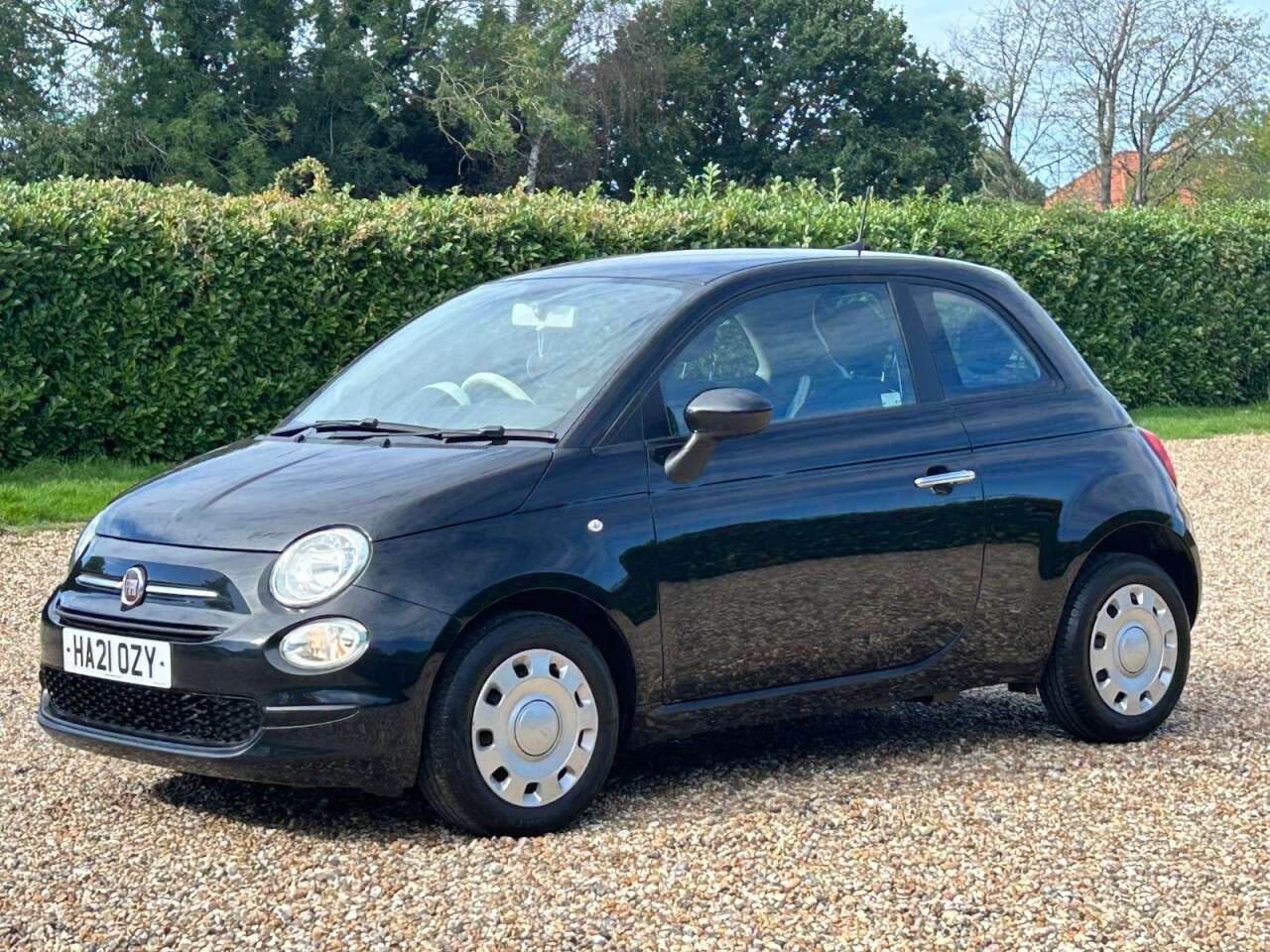 A 2021 FIAT 500 1.0 MHEV Pop Hatchback 3dr Petrol Manual Euro 6 (s/s) (70 bhp) will come wi A 2021 FIAT 500 1.0 MHEV Pop Hatchback 3dr Petrol Manual Euro 6 (s/s) (70 bhp) will come wi