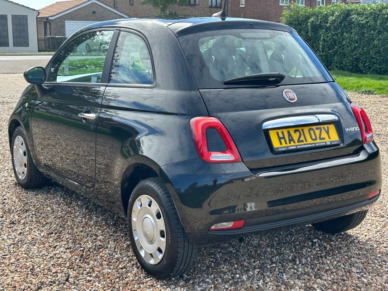 2021 FIAT 500 2021 FIAT 500