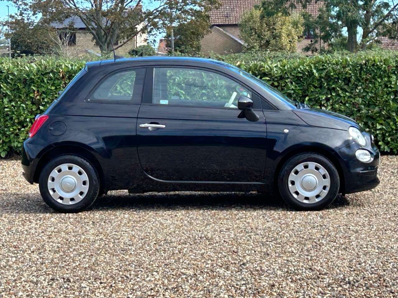 2021 FIAT 500 2021 FIAT 500