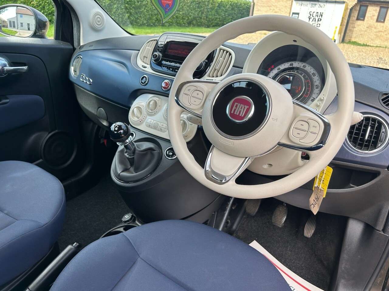 2021 FIAT 500 2021 FIAT 500
