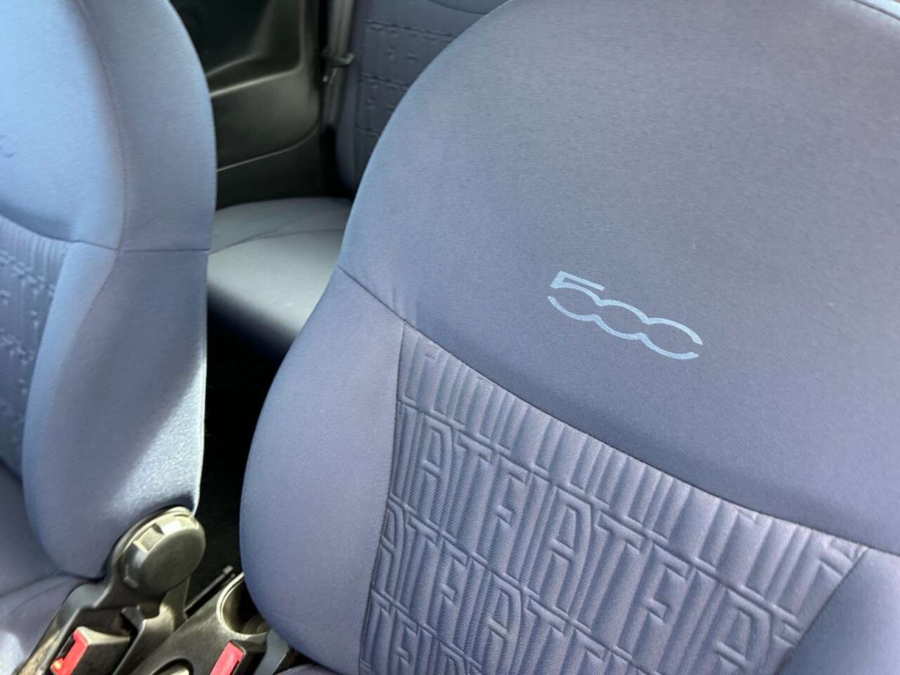 2021 FIAT 500 2021 FIAT 500
