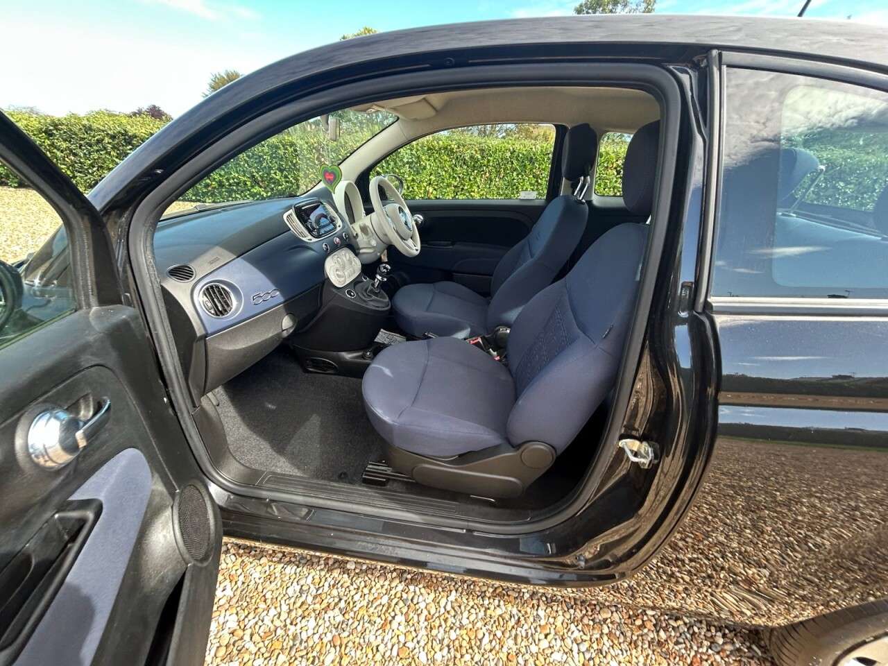 2021 FIAT 500 2021 FIAT 500