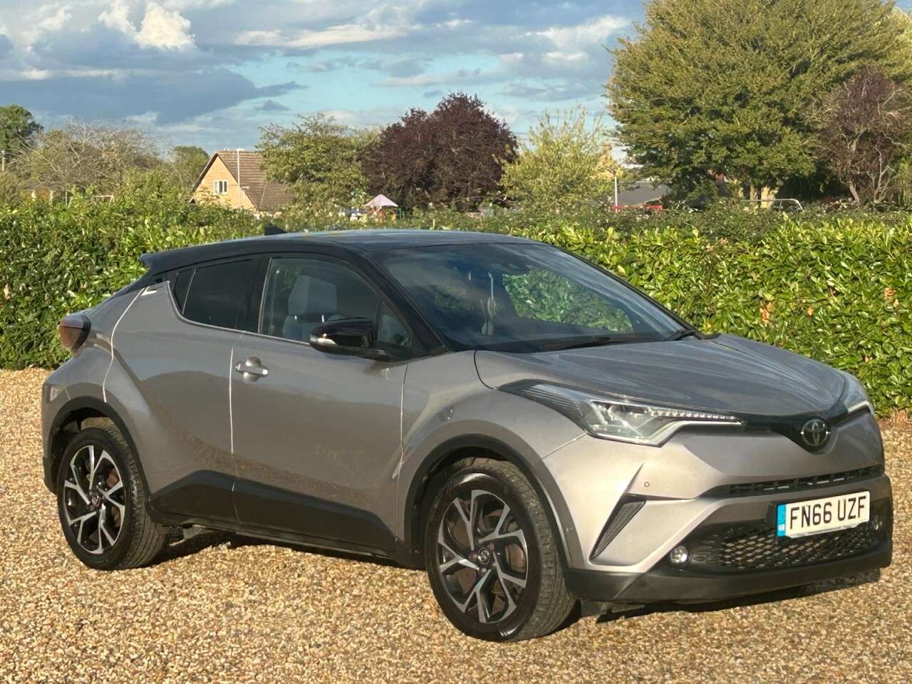 2017 TOYOTA C-HR 2017 TOYOTA C-HR