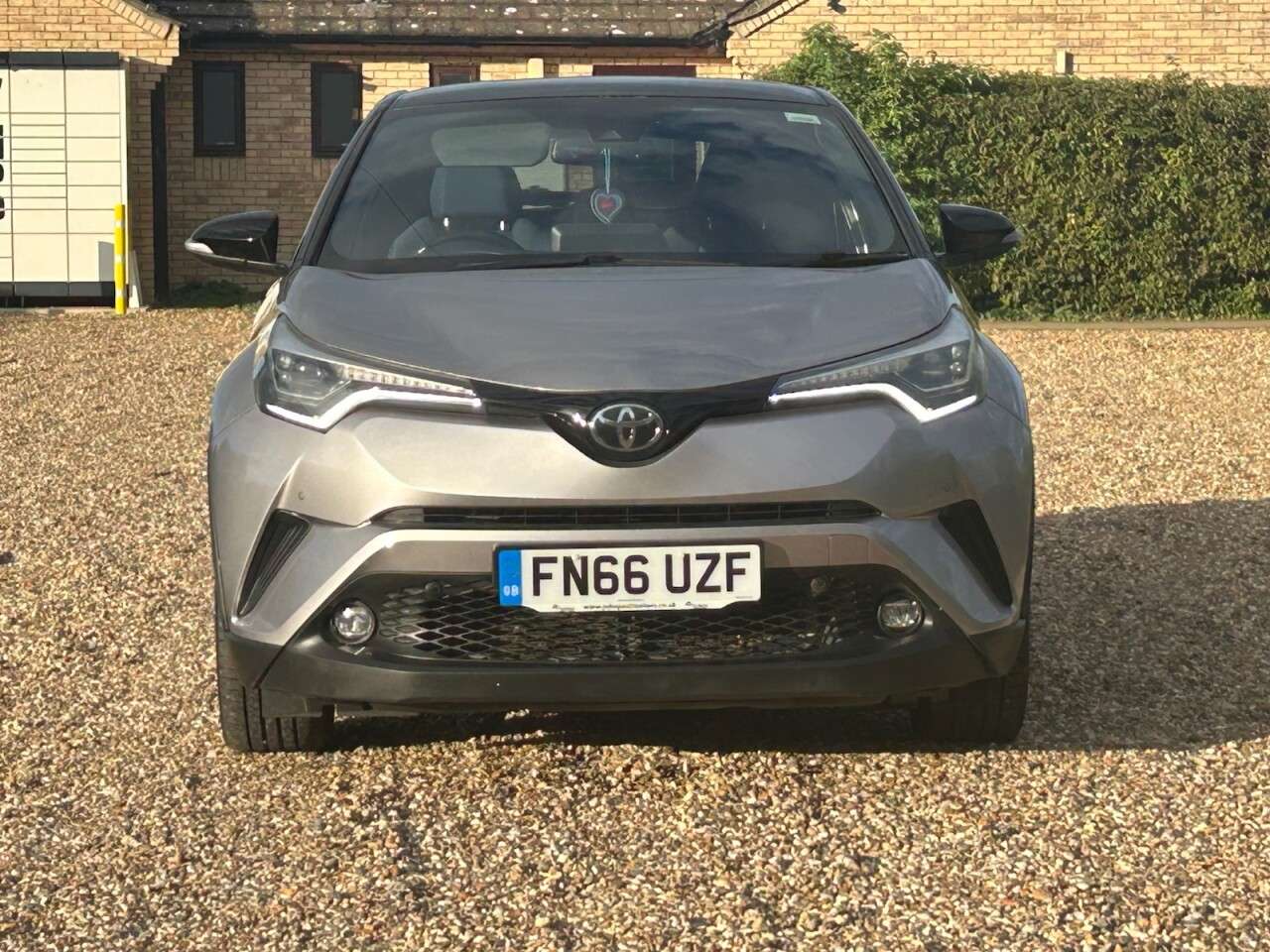 2017 TOYOTA C-HR 2017 TOYOTA C-HR